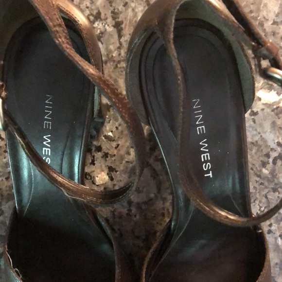 Nine West Ankle Tied Heels - Picture 4 of 9